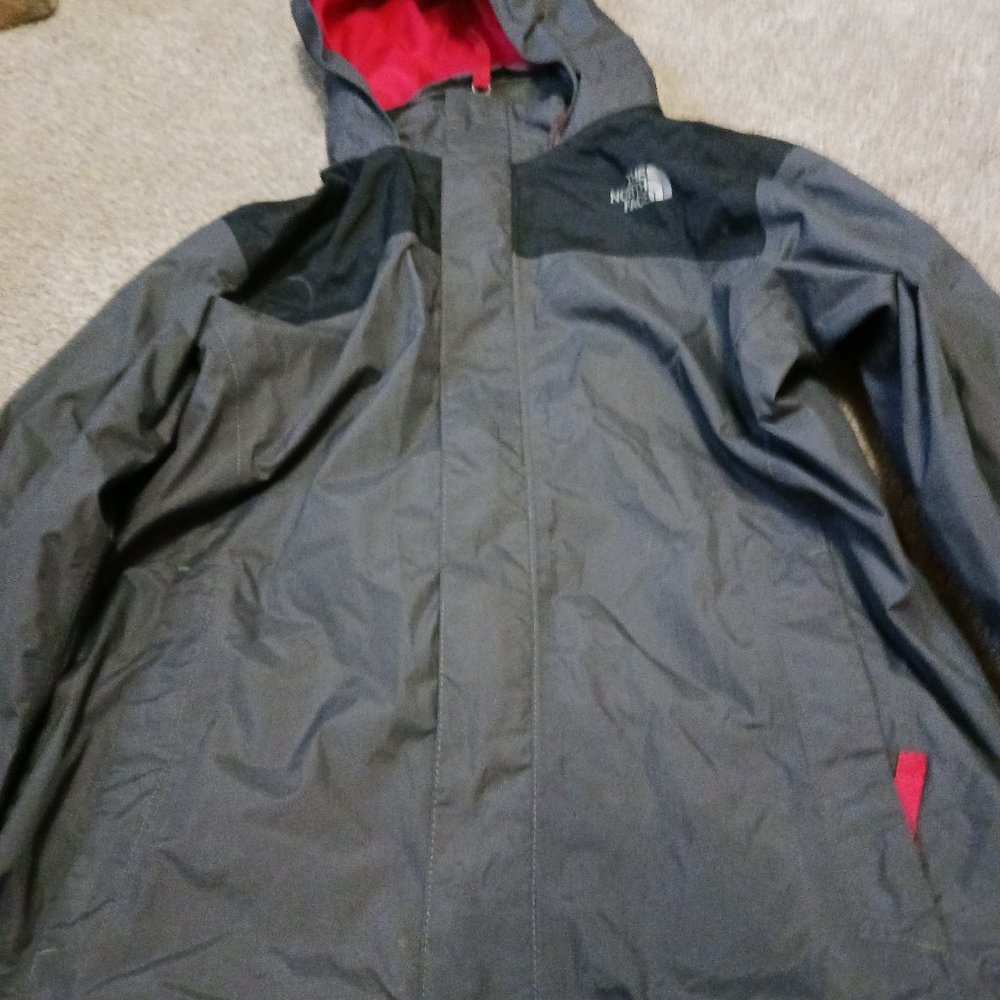 Northface windbreaker
